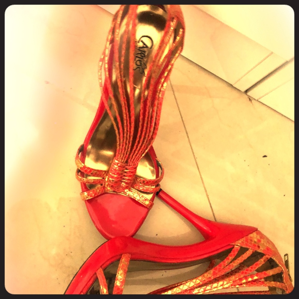 Beautiful Carlos Santana Sandals